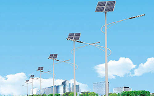 双河北方冬季太阳能路灯的保养要点